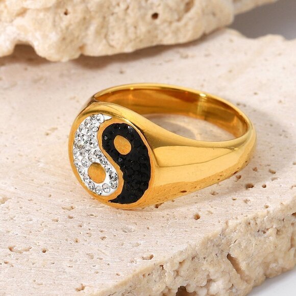 You Are My Ying Yang Rhinestone Ring Gold - Picture 4 of 6
